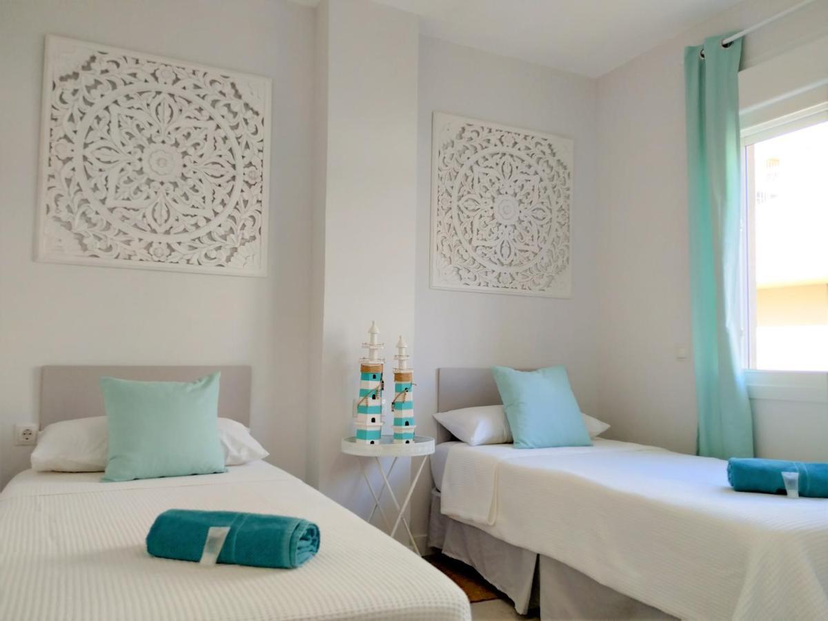 בנאלמדנה Pena Beach 3 Bedroom Duplex, Bbq, Pool, Sea Views, מראה חיצוני תמונה