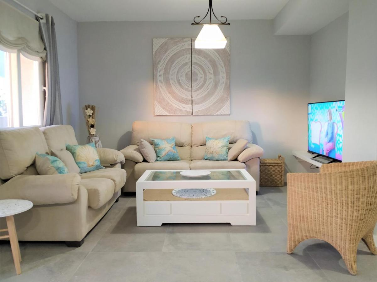 בנאלמדנה Pena Beach 3 Bedroom Duplex, Bbq, Pool, Sea Views, מראה חיצוני תמונה